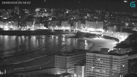 A Coruña: cámara «Torre de Hércules y Riazor»
